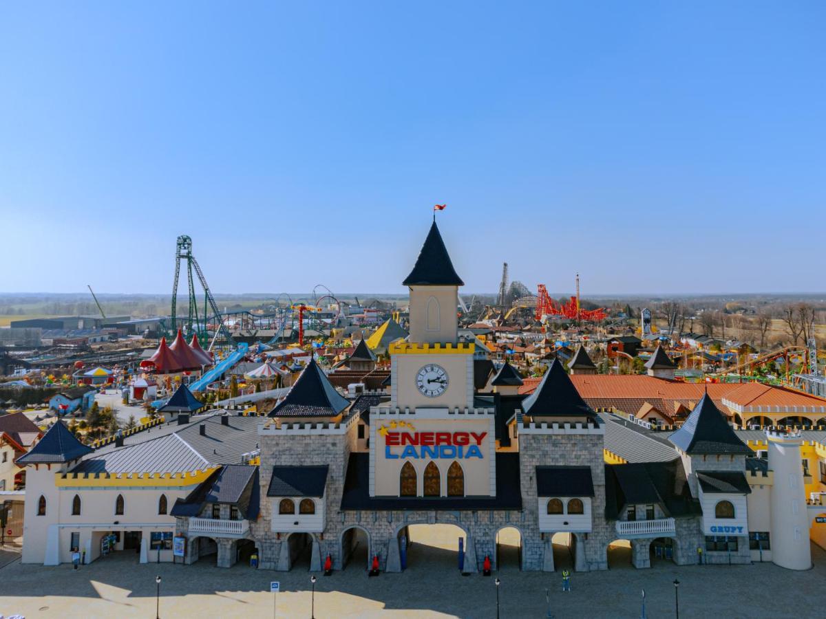 Apartpark Centrum Zator Luaran gambar