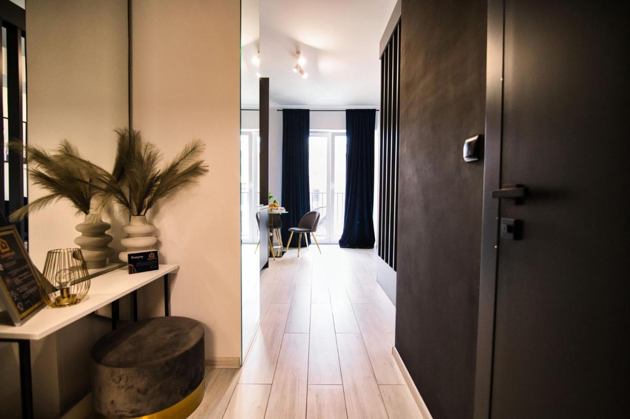 Apartpark Centrum Zator Luaran gambar