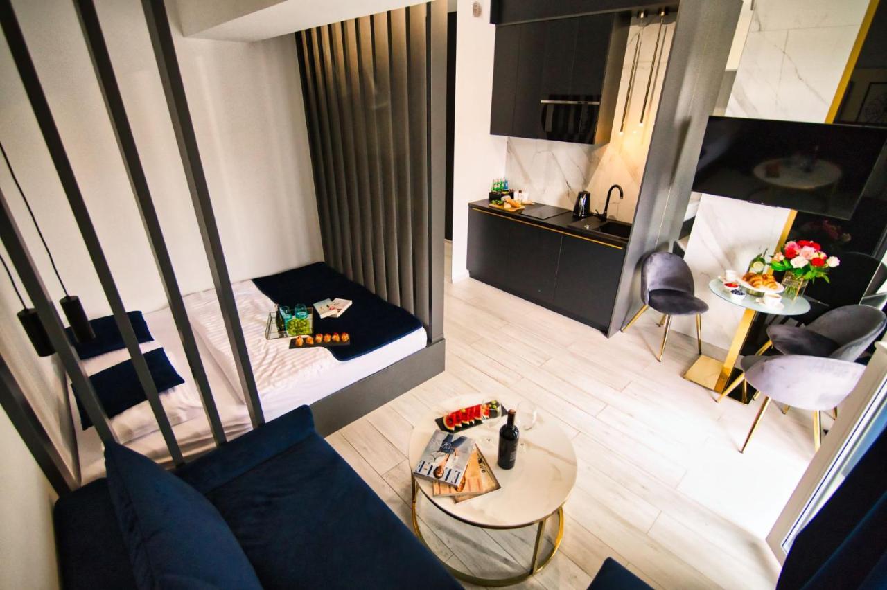 Apartpark Centrum Zator Luaran gambar