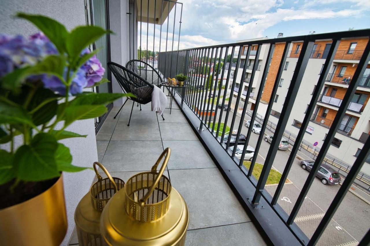 Apartpark Centrum Zator Luaran gambar